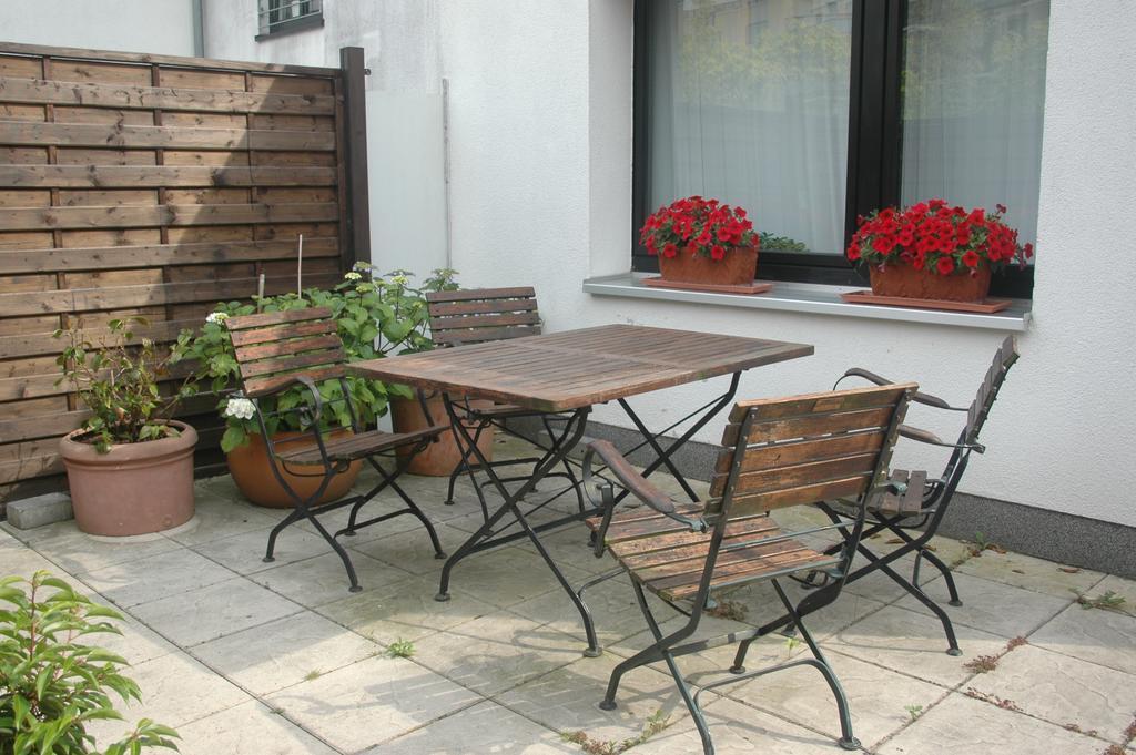 Koeln Appartement Bagian luar foto