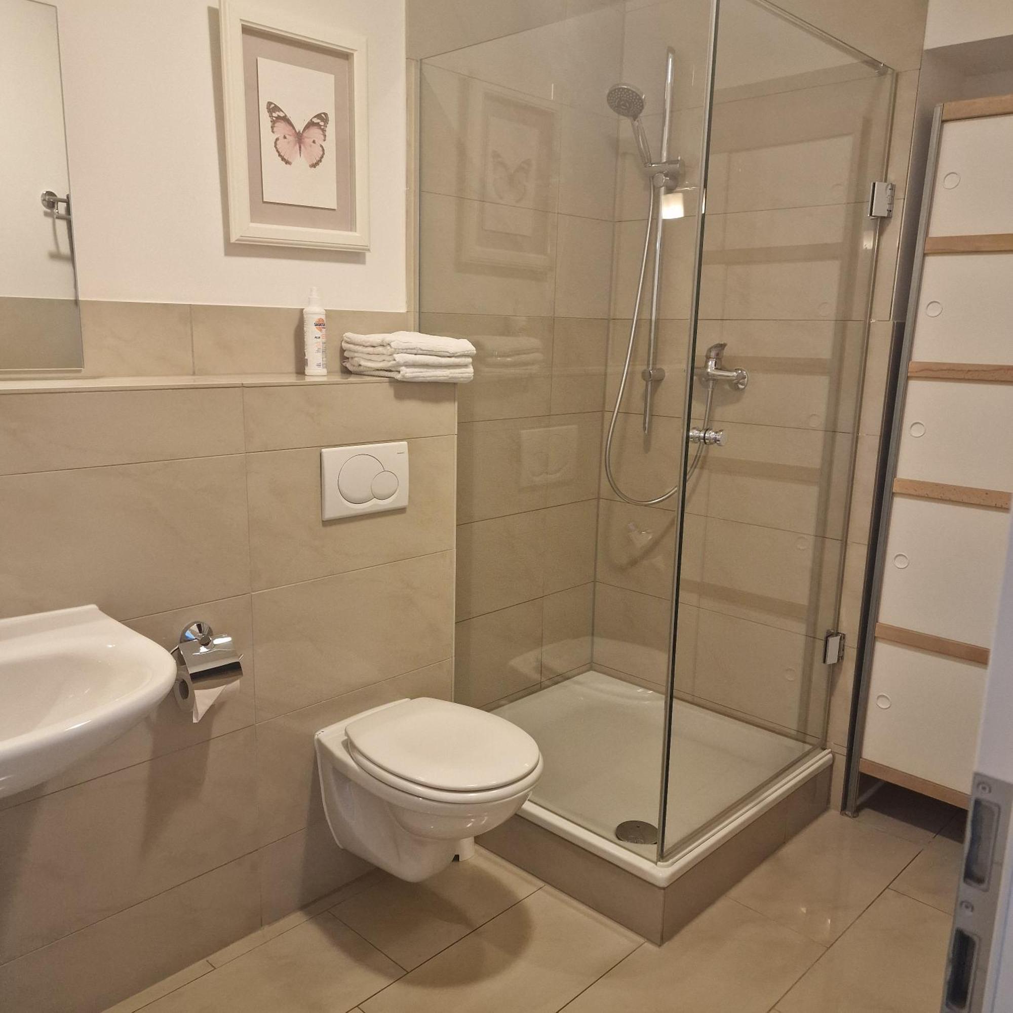 Koeln Appartement Bagian luar foto