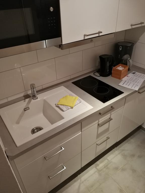 Koeln Appartement Bagian luar foto
